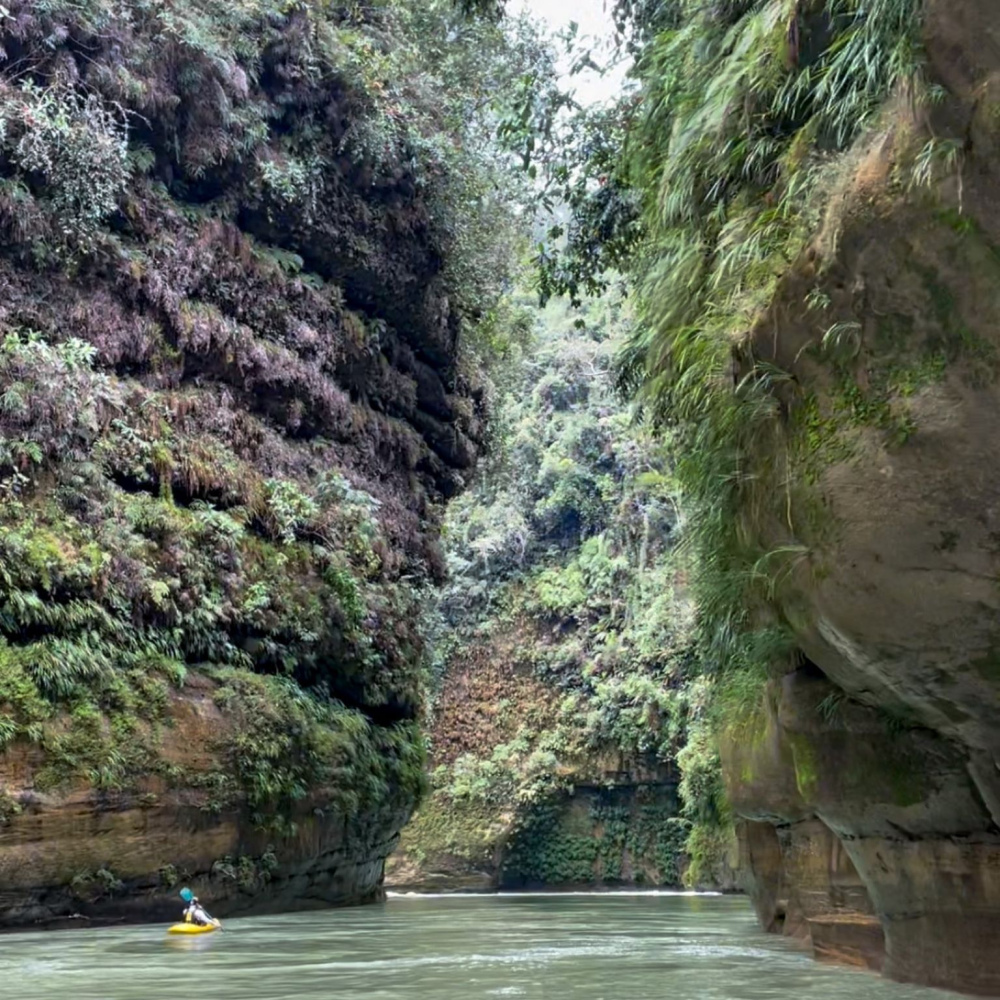 RAFTING CAÑÓN RÍO GUEJAR