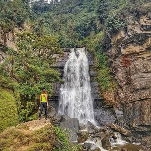 CASCADA NEMUSTEN-SUEVA